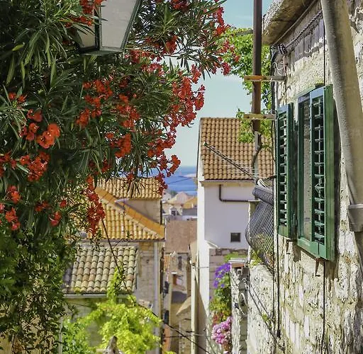 Hvar Maris Gasthuis 4*